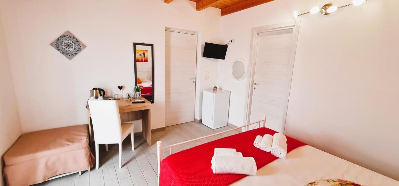 Kalispera Hotell Torre Lapillo Eksteriør bilde